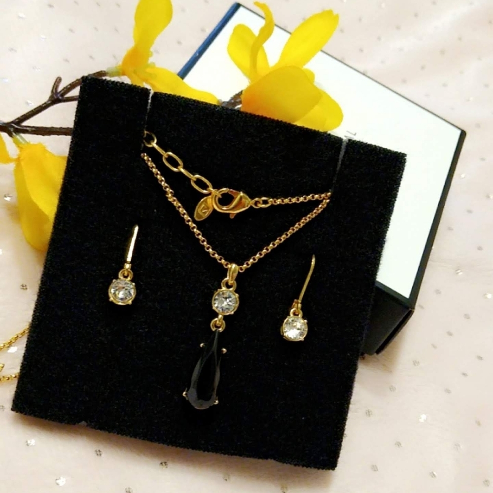 necklace and earrings